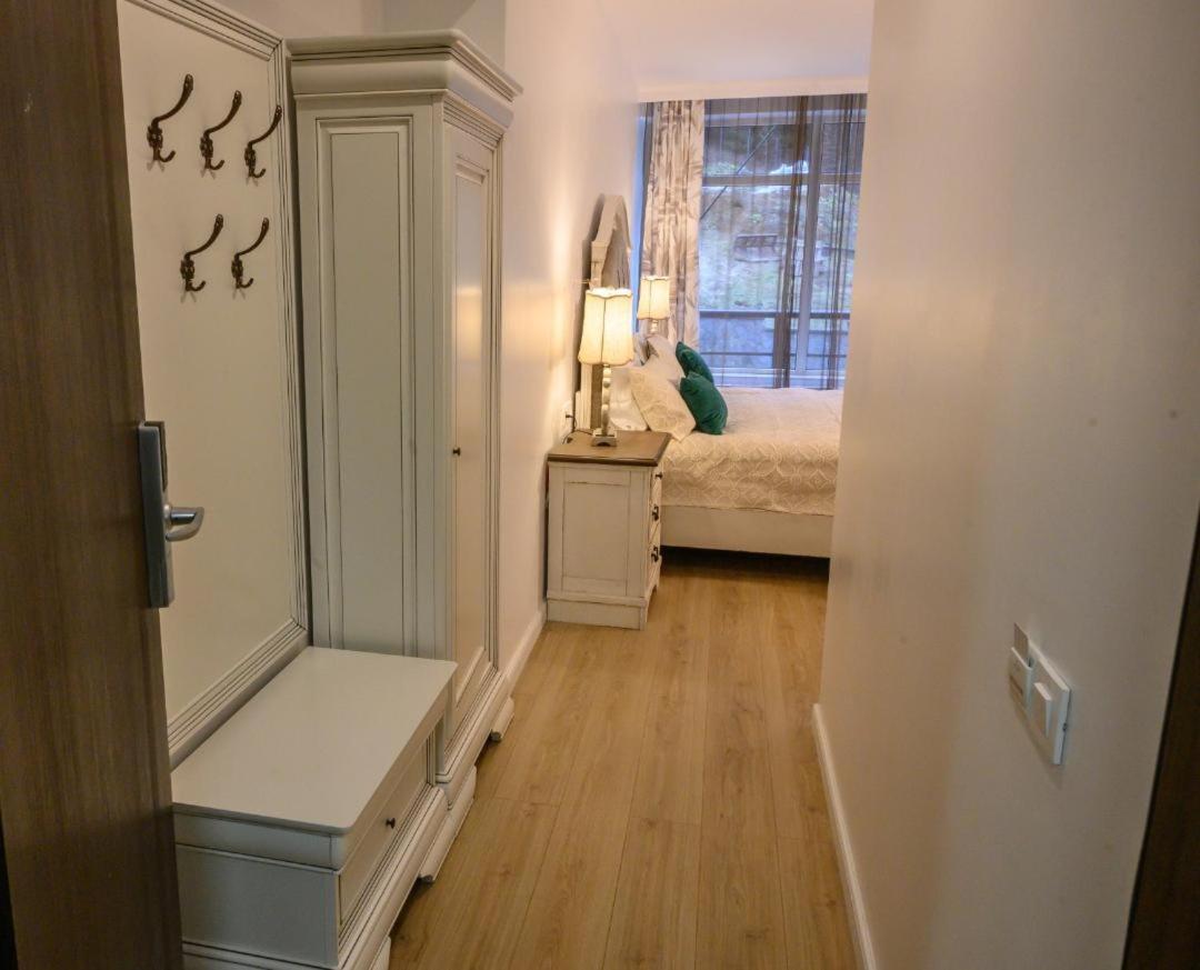 7Soapte Timişu de Jos Exterior foto